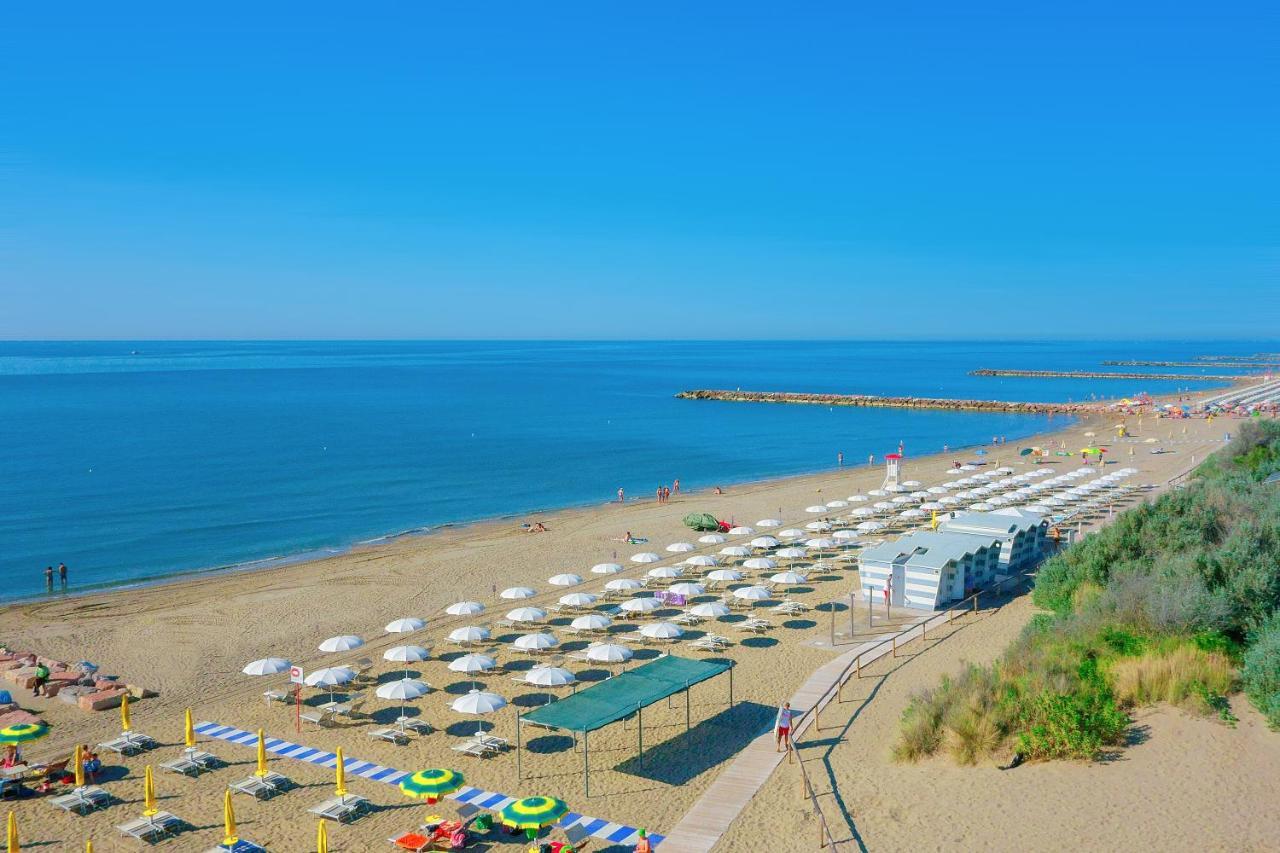 Portofelice Camping Village เอราเกลอามาเร ภายนอก รูปภาพ