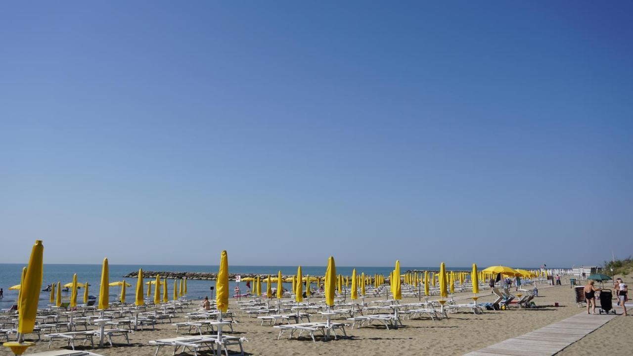 Portofelice Camping Village เอราเกลอามาเร ภายนอก รูปภาพ